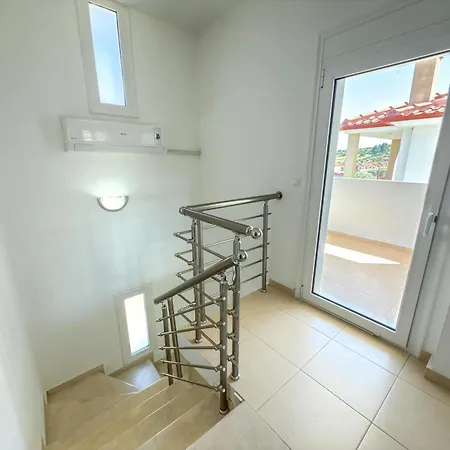 Vila Paliouri Villas