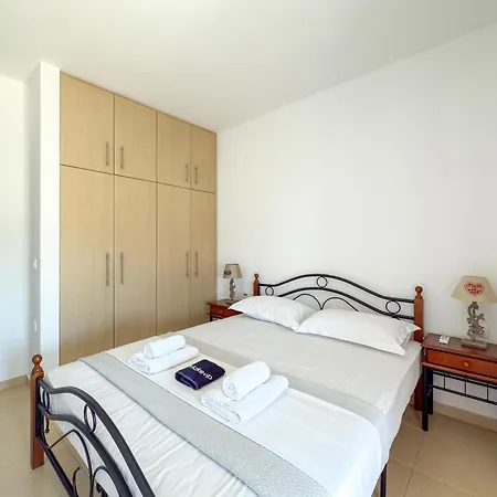 فيلة Paliouri Villas *