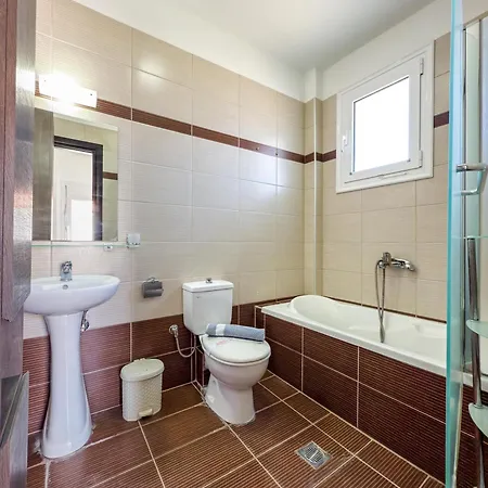 Paliouri Villas فيلة