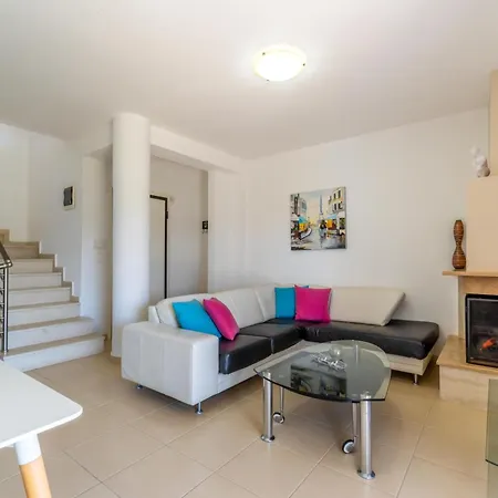 Villa Paliouri Villas *